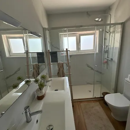Pinhal Em Ofir, 5 Quartos * Fão